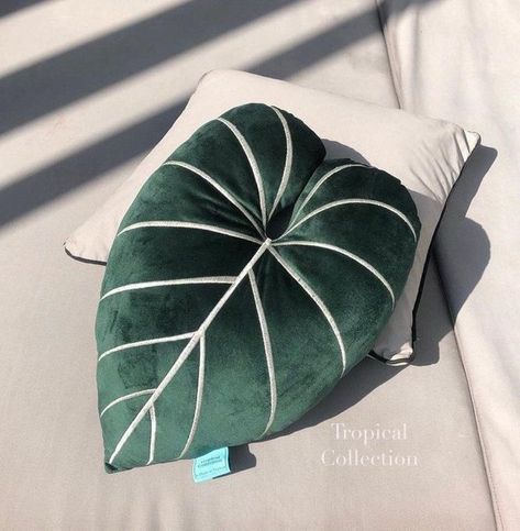 Philodendron Gloriosum, Leaf Pillow, Alocasia Plant, Moon Pillow, Leaves Pillow, Satin Bags, Plant Lover Gift, Nyc Apartment, Velvet Cushions