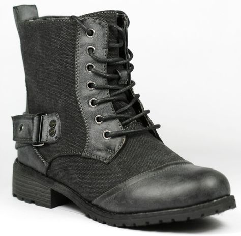 If I was going to be fighting in a zombie apocalypse, these would be my kick ass boots ^.^ Apocalypse Boots, Apocalypse Shoes, Zombie Apocalypse, Zombie, Boots