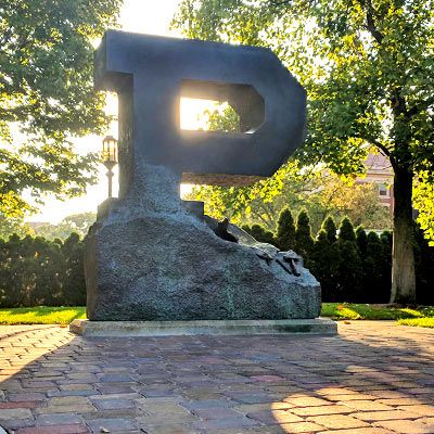 Purdue University Aesthetic, Purdue Volleyball, College Core, Masters Degree Graduation, College Usa, Maps Aesthetic, Degree Graduation, College Vision Board, Boilermaker