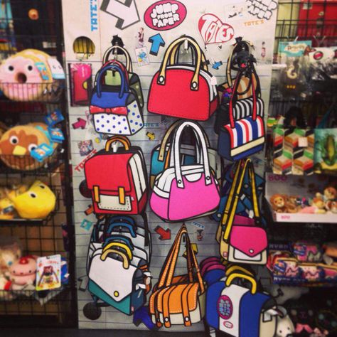 2d Bags Cartoon, Creative Bag Ideas, Jump From Paper, 2d Bags, Disney Kitchen Decor, Funky Purses, Comic Bag, Funny Bags, Kawaii Bag