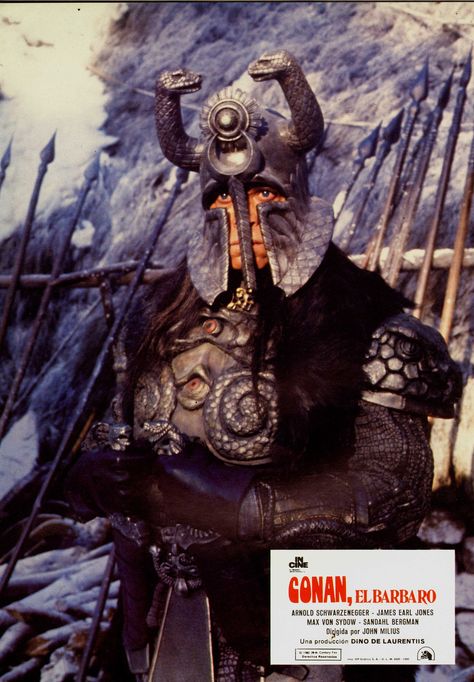 Thulsa Doom (James Earl Jones, "Conan, el Bárbaro"). Thulsa Doom, Barbarian Costume, Conan O Barbaro, Conan The Barbarian 1982, Conan The Destroyer, James Earl Jones, The Fallen Angel, Battle Armor, Conan The Barbarian