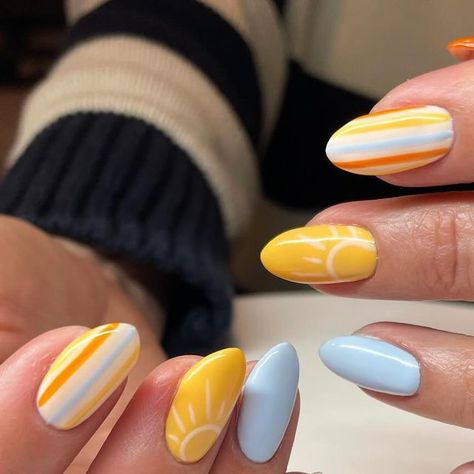 Liz | Lehi, Utah on Instagram: "More Hawaii nails ☀️  . . Inspo was from Pinterest and the picture didn’t have the name of the OG artist 🙁 . . #naturalnails #utahnails #utahnailartist #nailartaddict #nailartdesigns #gelpolishnailart #utahnailtech #handpaintednailart #notd #nailpro #nailsofinstagram #instagramnails #nailpromote #utahcountynailtech #nails #gelnails #nailart #utah #gelpolish #gel" California Inspired Nails, Fun Basic Nails, Golf Theme Nails, Lake Nails Designs, Yellow Orange Nails Design, Sunny Nails Design, San Diego Nails, National Park Nails, California Nails Designs