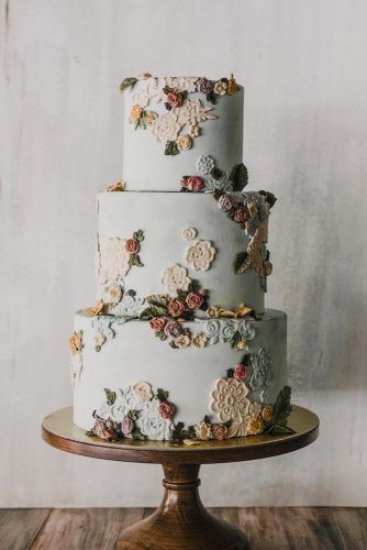 Wedding Cake With Flowers, Cake With Flowers, Lace Wedding Cake, Floral Wedding Cakes, Naked Cakes, Tiered Cake, Amazing Wedding Cakes, Gorgeous Wedding Cake, Simple Wedding Cake