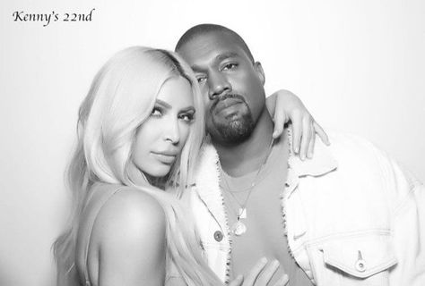 Kim Kardashian and Kanye West Cuddled Up at Kendall Jenner's Birthday Party Kardashian Photo Booth, Kim K And Kanye, Kendall Jenner Birthday, Crop Top Blanc, K Photo, Kendall Jenner Instagram, Kim Kardashian Kanye West, Kim And Kanye, Blake Griffin