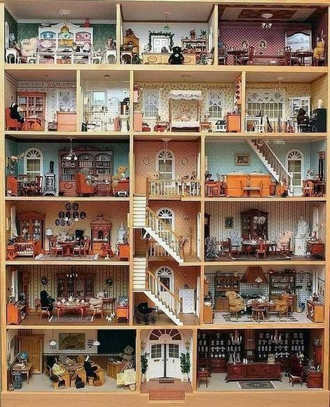 Big Barbie Doll House, French Doll House, Big Doll House, Large Dolls House, Cardboard Dollhouse, Awesome Houses, Doll Museum, Doll House Plans, Doll House Crafts