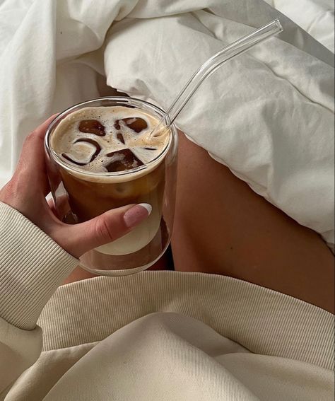 Clean girl, aesthetic, white sheets clean girl aesthetic coffee, latte, latte aesthetic, latte art coffee Clean Girl Art Aesthetic, Latte Girl Aesthetic, Coffee Girl Aesthetic, Iced Latte Aesthetic, Coffee Lover Aesthetic, Chesnut Springs, Espresso Girl, Clean Vibes, Latte Aesthetic