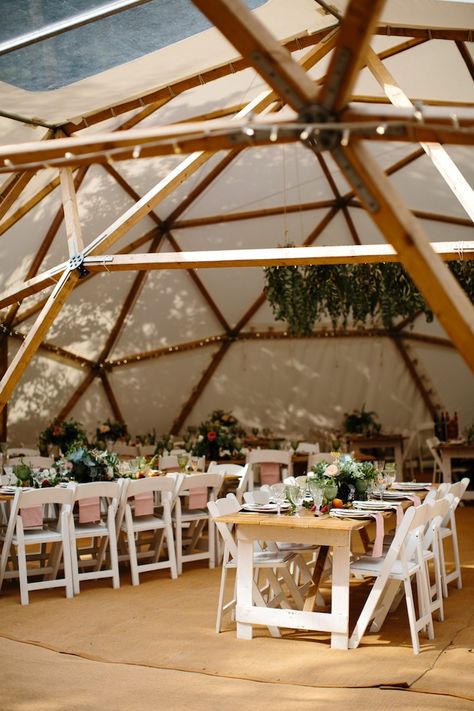 Dome Wedding Decor, Dome Restaurant, Wedding Table Layouts, Dome Wedding, Marquee Hire, Baby Cards Handmade, Table Layout, Rustic Outdoor Wedding, Safari Tent