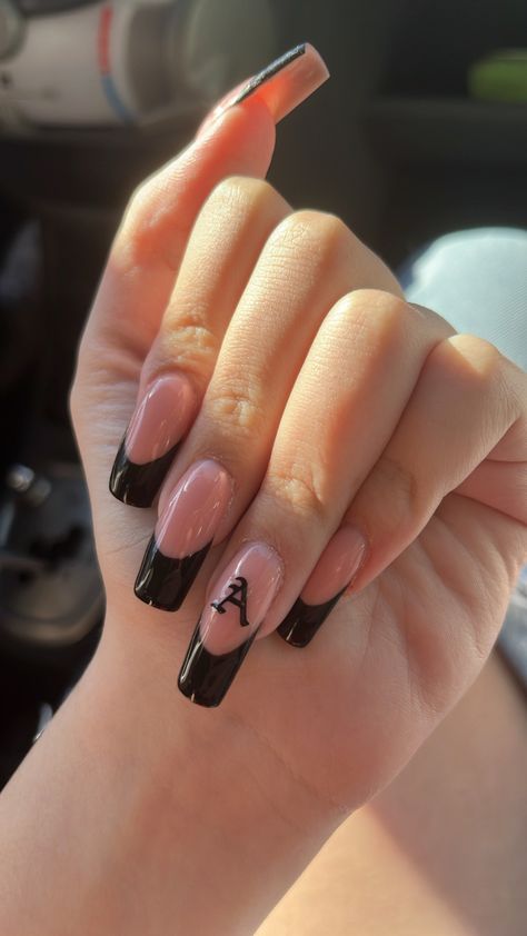 #nailsidea #couplegoal #frenchnails French Black Nails, Boyfriend Initials, Black French Tips, Lilac Nails, Girly Acrylic Nails, Simple Acrylic Nails, Prom Nails, Short Acrylic Nails, French Tip Nails