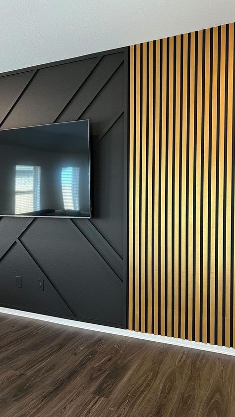 Wall Cladding Designs, Black Feature Wall, Feature Wall Living Room, Black Accent Walls, Cladding Design, Accent Wall Designs, Wood Slat Wall, Diy Wand, Tv Wall Decor