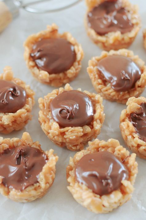 Scotcheroo Bites, Scotcheroos Recipe, Best Cookie Recipe Ever, Peanut Butter Rice Krispies, Cookie Cups Recipe, Best Holiday Cookies, Bake Sale Recipes, Best Christmas Cookies, Mini Muffin Pan