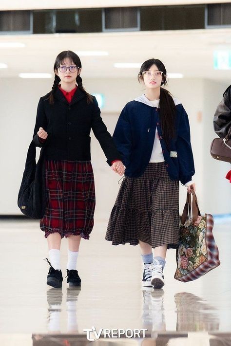 Comfy Korean Outfits, Mori Kei Fashion, Ive Rei, Kei Fashion, 가을 패션, Airport Outfit, Korean Outfits, Kpop Fashion, Fashion Killa