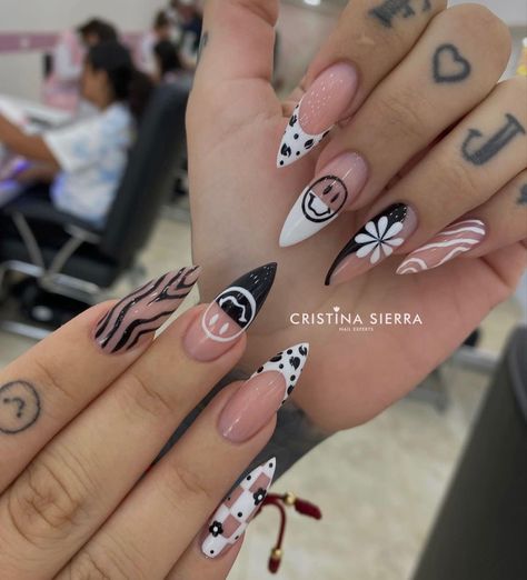 Long Edgy Nails, Classy But Edgy Nails, Opposite Nail Designs, Emo Spring Nails, Spring Edgy Nails, Alternative Spring Nails, Alt Spring Nails, Edgy Birthday Nails, Hairstylist Nails Ideas