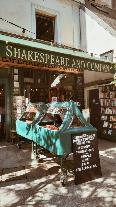 Shakespeare And Company Book Store Paris Shakespeare Library Paris, Rain Paris, Shakespeare And Company Paris, Gertrude Stein, Fake Dating, Europe 2024, Paris Books, Shakespeare And Company, Romantic Paris