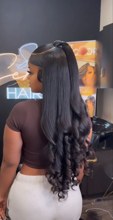 Sleek Wig Hairstyles, Bday Hairstyles, Small Kids Desk, Lace Install, Bridesmaids Hairstyle, Ponytails Hairstyles, Birthday Hairstyle, Glam Hairstyles, Wig Installation