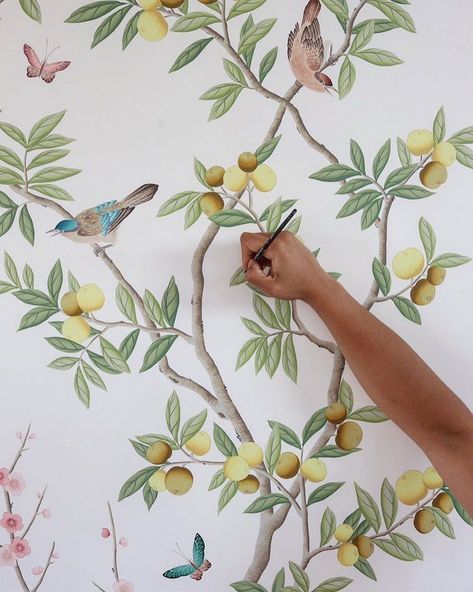 Chinoiserie Chic Wallpaper, Chinoiserie Office, Painting Ethereal, Heaven Design, Chinoiserie Painting, Chinoiserie Art, Painted Wallpaper, Painting Stuff, Vietnam Art