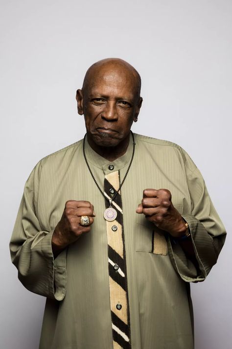 Louis Gossett Jr. dead: 'Officer and a Gentleman' star broke barriers in Hollywood - Los Angeles Times An Officer And A Gentleman, Louis Gossett Jr, Best Restaurants In La, Letter To The Editor, High School Sports, Thanks For The Memories, Best Supporting Actor, Book Stands, Thursday Night