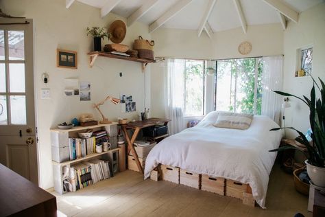 House Tour: A 200-Square-Foot Santa Barbara Studio | Apartment Therapy Semi Classic Furniture, Studio Apartment Design Ideas, Apartment Design Ideas, Tiny Studio Apartments, Studio Apartment Design, Small Space Storage, Studio Apartments, Beach Cottage Decor, Beach Cottage Style