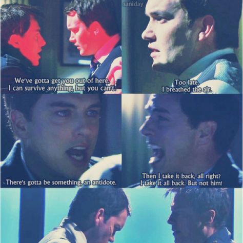 Ianto Jones, Gareth David Lloyd, Doctor Who Craft, Torch Wood, All Doctor Who, Captain Jack Harkness, Transformers Memes, Jack Harkness, Bbc Tv Series