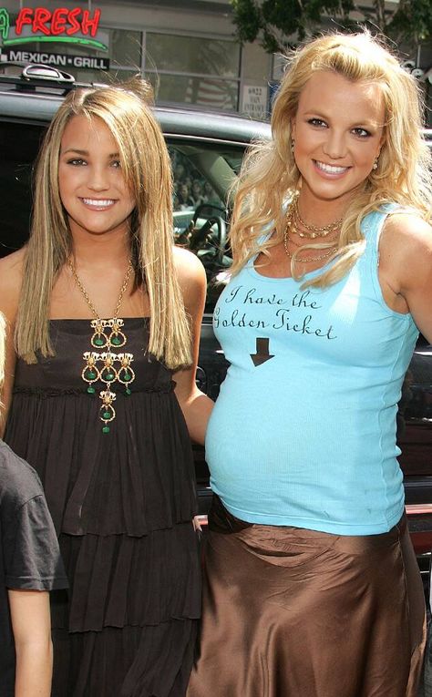 Jamie Lynn Spears Teen, Young Britney Spears, Britney Spears Young, Britney Spears Sister, Britney Spears Costume, Britney Spears Outfits, Liz Dress, Lynn Spears, Zoey 101