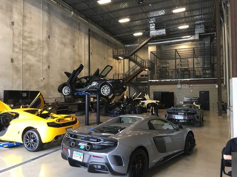 Loft Garage Apartment, Garage Full Of Cars, Car Collection Garage, Mclaren Garage, Auto Garage Design, 12 Car Garage, Tuner Garage, 8 Car Garage, Warehouse Office Design