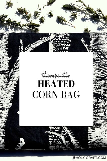 How to make a therapeutic heated corn bag Diy Projects For Adults, Cloth Accessories, Corn Bags, Heat Bag, Clothespin Bag, Rice Bags, Gifting Ideas, Bag Tutorial, Making Life Easier