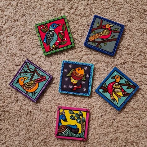 Hand painted, vibrant,  colorful coasters for gifting...contact on saarindia@gmail.com Gond Art Coasters, Indian Coasters, Madhubani Coasters, Aalekhan Drawing, Object Painting, Making Frames, Fabric Ring, Round Painting, Coaster Ideas