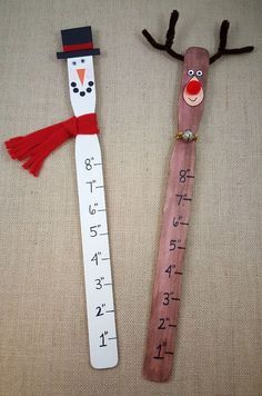 Paint Stick Crafts, Diy Schneemann, December Crafts, Awesome Crafts, Winter Craft, Diy Snowman, Winter Crafts For Kids, Painted Sticks, Snowman Crafts