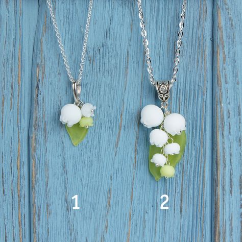 Lilly Of The Valley Jewellery, Lily Of The Valley Necklace, Spring Necklace, Rain Design, Flowers Pretty, Headpiece Jewelry, Nothing But Flowers, Nature Necklace, Spring Jewelry