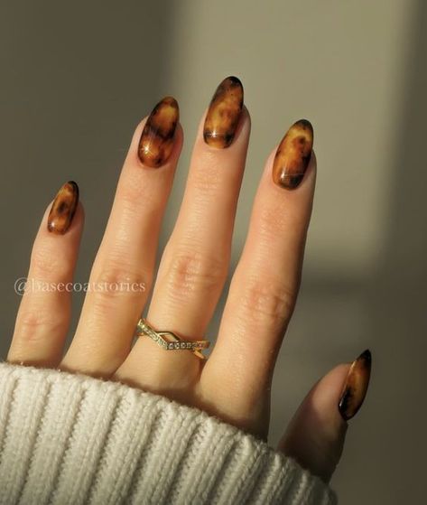 Fall Nail Art Ideas, Natural Nail Designs, September Nails, Fall Nail Art Designs, Cute Nails For Fall, Seasonal Nails, Fall Acrylic Nails, Thanksgiving Nails, Fall Nail Art