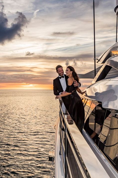 Yacht Photoshoot, Cruise Photography, Yacht Aesthetic, Couple Cruise, Luxury Yacht Interior, Best Yachts, Luxury Lifestyle Couple, Yacht Wedding, Luxury Couple