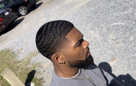 Sporty Waves Hair Men, High Taper Waves, Taper Waves Haircut, 180 Waves Men Fade, Drop Fade Waves, Low Taper Waves, Waves Taper Fade, Low Fade Haircut Mens Black, Low Cut Fade Black Men