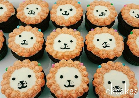 Zoo Cupcakes, Zoo Animal Cupcakes, Lion Cupcakes, Mustache Cupcakes, First Birthday Cupcakes, Jungle Safari Birthday, Lion Birthday, Cupcakes For Boys, Kid Cupcakes