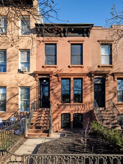 Modern Brownstone, Brownstone Floor Plan, Renovation Exterior, Brownstone Homes, Parlor Floor, Brooklyn Brownstone, Garden Floor, Living In San Francisco, Soho House