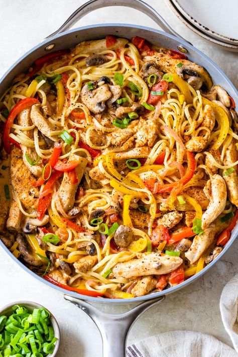 Low Calorie Pasta Recipes, Cajun Chicken Pasta Recipe, Creamy Cajun Chicken Pasta, Low Calorie Pasta, Creamy Cajun Chicken, Cajun Chicken Pasta Recipes, Cajun Pasta, Cajun Chicken Pasta, Cajun Chicken