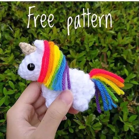 Crochet Unicorn Pattern Free, Loom Band Patterns, Crochet Unicorn Pattern, Free Amigurumi Crochet Patterns, Crochet Eyes, Quick Crochet Patterns, Crochet Animals Free Patterns, Crochet Business, Crochet Design Pattern