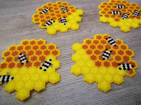 Melty Bead Coasters, Fuse Beads Coasters, Hama Bead Coasters Ideas, Perler Bead Coasters Patterns, Perler Beads Coasters, Perler Coasters, Hama Beads Coasters, Hamma Beads Ideas, Easy Perler Bead Patterns