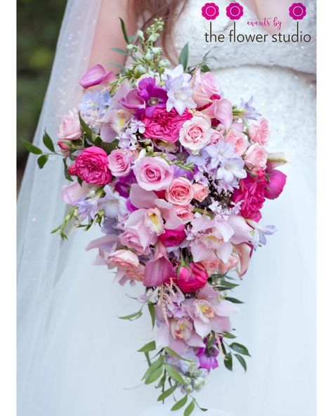 Lake Lucerne, Cascading Bouquet, Flower Boutonniere, Wedding Bouquets Bride, Bridal Bouquet Flowers, Unique Wedding Flowers, Lapel Flower, Flower Business, Cascade Bouquet