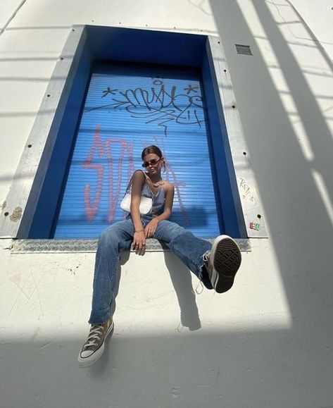 Selfie Poses, Building, Blue, Instagram