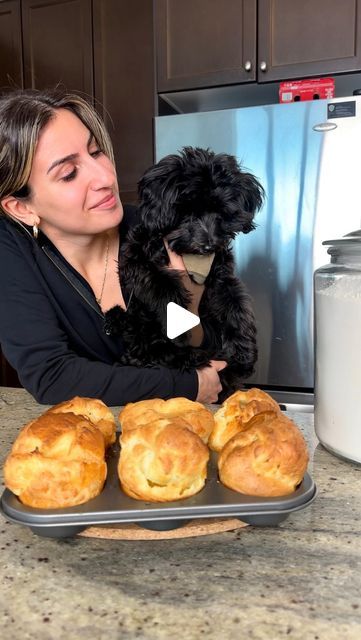 Minoo Mahdavian 🍋 on Instagram: "@minoomakesstuff needed a quick bread! 

And these 40 minute, 4 ingredient popovers are IT. 😲

So easy to make and so damn delicious. PLUS with their hollow centre:

You can go savoury or sweet with these. Add in some vanilla and sugar and stuff them with some cream OR at some tomato sauce, pepperoni and cheese. 

Your options are endless! 

SAVE this recipe to give it a try, share it either your bestie and OF COURSE follow @minoomakesstuff for so much more bread! 💛

Here’s how to make these 4 ingredient popovers:

1. In a blender, combine 2 eggs, 3/4 cup milk, 3/4 cup flour and a pinch of salt. Blend until smooth.

2. Add in 3 tbsp melted butter and blend once more until smooth.

3. Preheat your oven to 450 F and place your empty muffin or popover tin i 1960s Food, Pepperoni And Cheese, Popover Recipe, Homemade Bread Recipes Easy, Homemade Bread Easy, Easy Banana Bread Recipe, Best Bread Recipe, Salad With Sweet Potato, Easy Bread Recipes