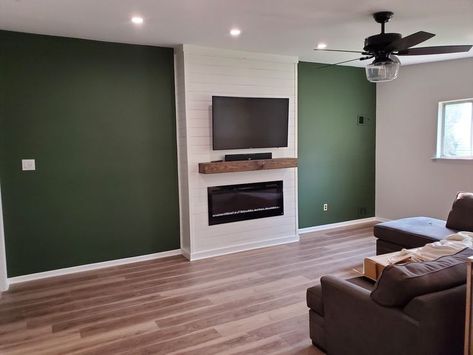 White Shiplap Fireplace, Fireplace Accent Walls, Green Accent Walls, Wood Mantle, Shiplap Fireplace, White Fireplace, White Shiplap, Accent Walls In Living Room, Living Room Design Decor