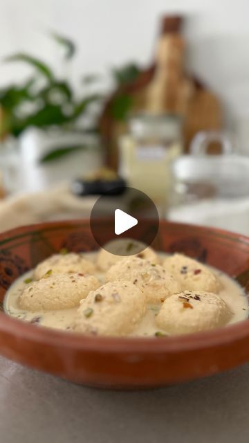 SADAF / PAKISTANI RECIPES on Instagram: "RASMALAI RECIPE Save it to make it .

And do SHARE 

This recipe gives the perfect result every time. Kindly follow all the tips. I have always been requested to make this at Potluck parties and it’s always a crowd pleasure and a huge HIT Alhamdullilah. 

You guys requested for this recipe so much that mine and @spoonsofflavorbybatool DMs were exploding. So I hope you give this recipe the same love that you showed in DMs and on stories. 

Kindly use measuring cups and spoons for this recipe. 

Full cream milk powder 2 cups ( I used Coles brand )
All purpose flour / Maida 1 Tbsp
Baking powder 1-1/4 tsp ( 1 tsp + 1/4 tsp )
Eggs large 2 ( must be at room temp )
Oil 2 Tbsps 
Milk 2 Litres
Condensed milk 1 tin 
Raw sugar or jaggery pd 2 Tbsps 
Crushed il Milk Powder Rasmalai Recipe, Rasmalai Recipe, Pakistani Recipes, Potluck Party, Measuring Cups And Spoons, Recipes Sweet, Pakistani Food, Raw Sugar, All Purpose Flour