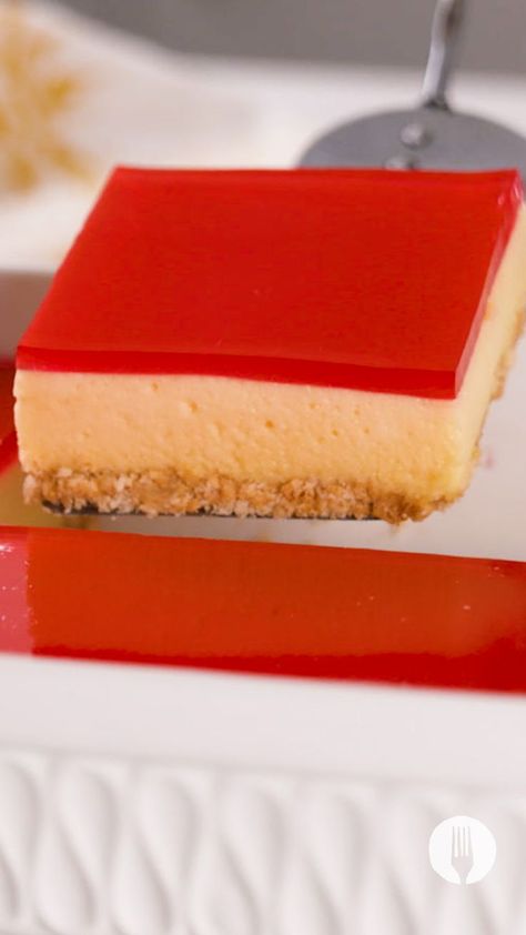 Jelly Custard, Custard Slice, Host A Dinner Party, Cute Treats, Milk Tart, Jelly Desserts, Deserts Easy, Dinner Party Desserts, Custard Desserts