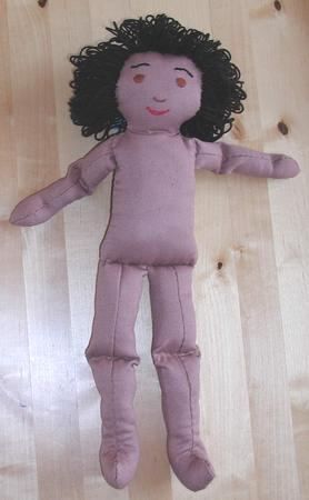 Free 18 Inch Amanda Cloth or Rag Doll Pattern Susankramer.com How To Make A Cloth Doll Free Pattern, Large Rag Doll Pattern Free, How To Make A Doll, Matilda Props, Fabric Doll Patterns Free Printable, Simple Rag Doll, Free Toy Patterns, Rag Doll Patterns, Handmade Dolls Patterns