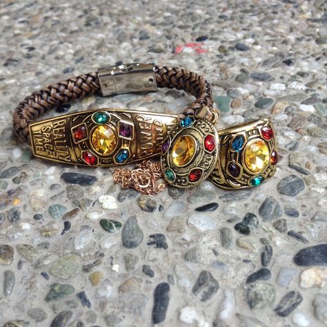 Marvel Tribute, Cmyk Art, Marvel Infinity Stones, Adventure Marvel, Infinity Gems, Marvel Jewelry, Marvel Fashion, Infinity Stones, Fandom Jewelry