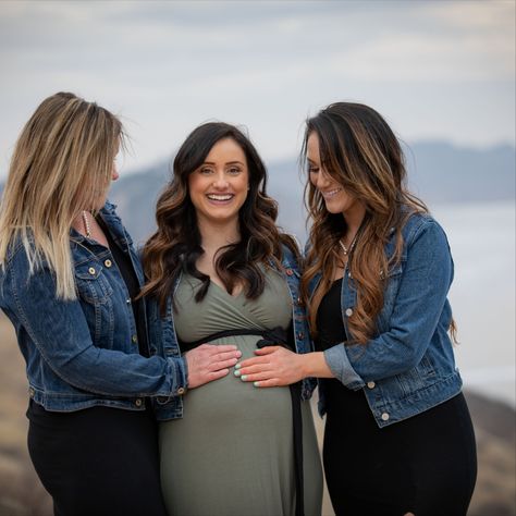 Khristina wanted to include her sister and her sister-in-law in her maternity shoot. After all Aunties are probably more important than dad...right? JK JK but it was so sweet of her to include them. #sisters #maternityshoot #maternityphotography #aunties #sistershoot #sisterphotography #sistermaternityshoot Sister Maternity Photoshoot, Maternity Shoot With Friends, Sister Maternity Shoot, Maternity Photography With Sister, Pregnant Sisters Photoshoot, Bestfriend Maternity Shoots, Pregnant Sisters, Sister Photography, Delivery Photos