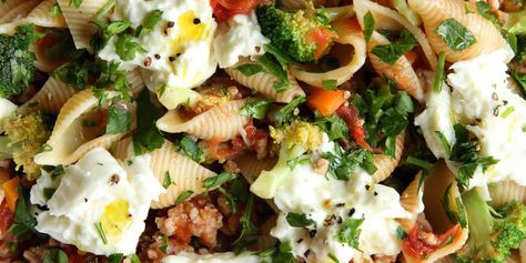 Best Sausage and Broccoli Ragu with Shells and Burrata Recipe - How To Make Sausage and Broccoli Ragu - Delish.com Sausage Pasta Recipes Easy, Burrata Pasta, Broccoli Sausage, Sausage Pasta Recipe, Sausage And Broccoli, Sausage Broccoli, Burrata Recipe, Sausage Ragu, Pork Sausage Recipes