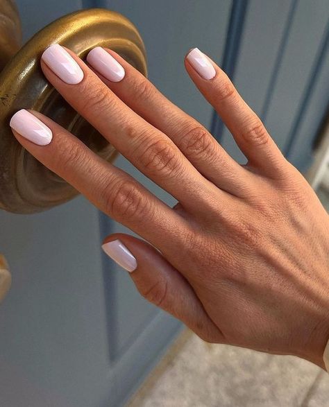 Orange Pink Nails, Pink Fall Nails, Blush Pink Nails, Pink Nail Colors, Mauve Nails, Pink Chrome Nails, Fall Nail Ideas, Milky Pink, Rose Gold Chrome