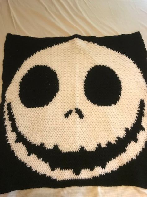 Nightmare Before Christmas Crochet, Christmas Crochet Blanket, Hippie Designs, Crochet Afghan Patterns Free, Blanket Crochet Pattern, Diy Baby Gifts, Christmas Rugs, Crochet Patterns Free Blanket, Cadeau Diy