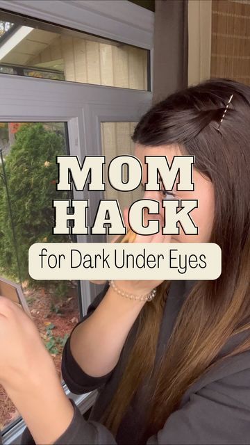 𝐂𝐡𝐞𝐥𝐬𝐞𝐚 𝐃𝐲𝐚𝐧 | Simple Mom Hacks on Instagram: "The dreaded under eye dark circles, or “Mom Bags” in my case because #momoffour 🥱 I know this is something that so many women struggle with, not just Moms! But it’s all just colour science with this simple hack 🎨 This shade I’m using has the perfect undertones to combat even the darkest baggage in a super light layer that won’t crease or accentuate fine lines and wrinkles 😯 Head to the link in my bio for the link to the shade, or text Hiding Dark Circles Under Eyes, How To Cover Up Dark Circles Under Eyes, Under Eye Dark Circles Makeup, Cover Up Dark Circles Under Eyes, Conceal Dark Under Eye Circles, Colour Science, Under Eye Dark Circles, Eye Dark Circles, Dark Circles Makeup