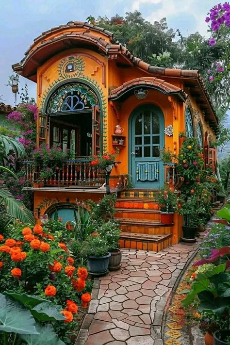 Colorful Mexican House, Mexican Architecture Traditional, Latin American Architecture, Bloxburg Restaurant, Traditional Mexican House, American House Exterior, Buildings Reference, Sunken Living Room, Adobe House